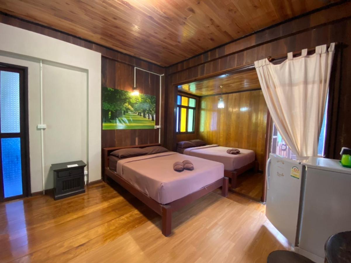 Smile Beach Boutique Resort Chao Lao Beach Exterior foto