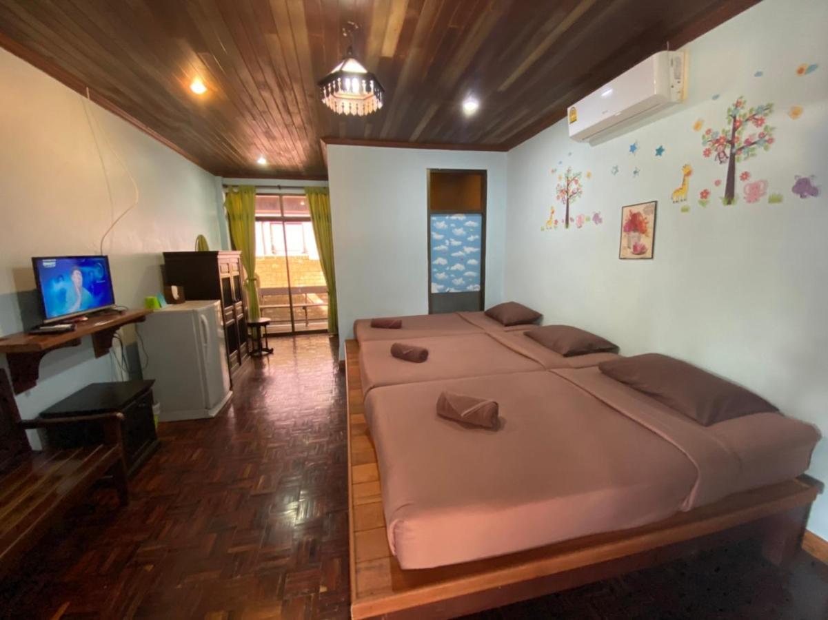 Smile Beach Boutique Resort Chao Lao Beach Exterior foto